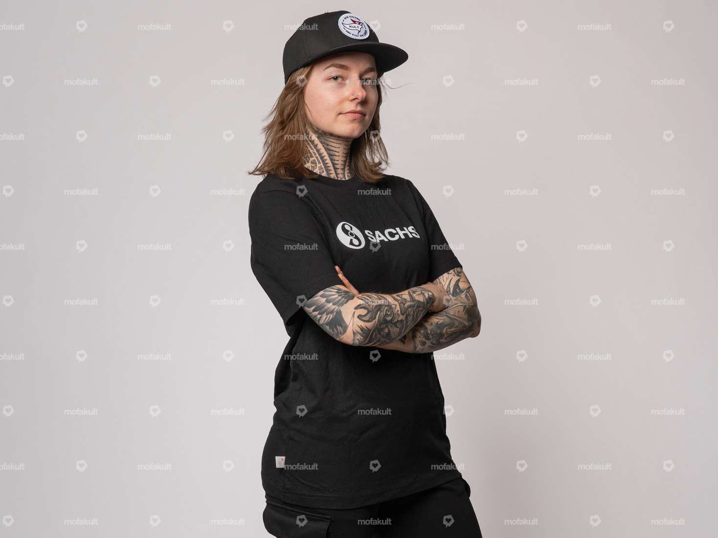 mk-Merch T-Shirt "SACHS" UNISEX black Carousel Image 4