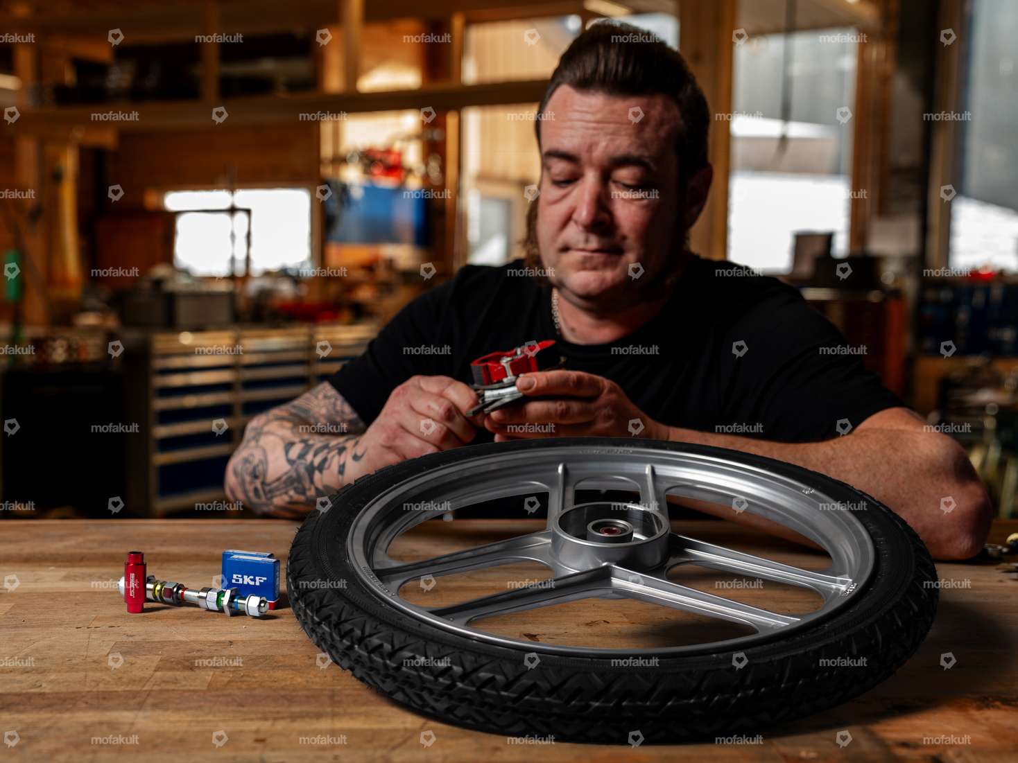 Siggnature hub revision (grooved ball bearing) front wheel 16" | Pony Cross 521 Carousel Image 1