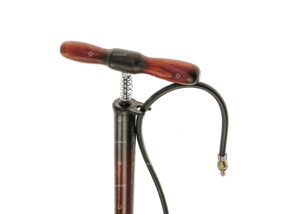 Charleston Vintage pump Carousel Image 3